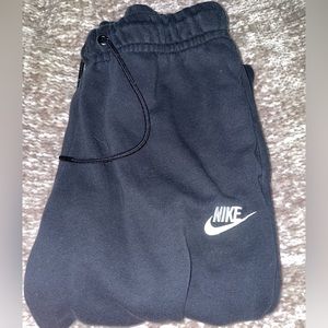 black nike sweatpants